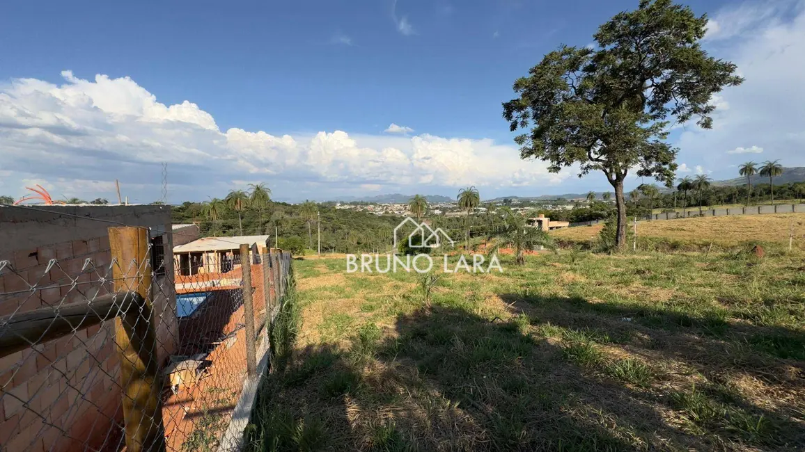 Foto 3 de Terreno / Lote à venda, 1000m2 em Igarape - MG