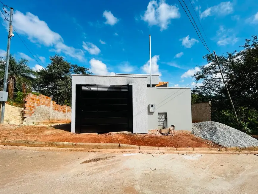 Foto 5 de Casa com 3 quartos à venda, 100m2 em Sao Joaquim De Bicas - MG