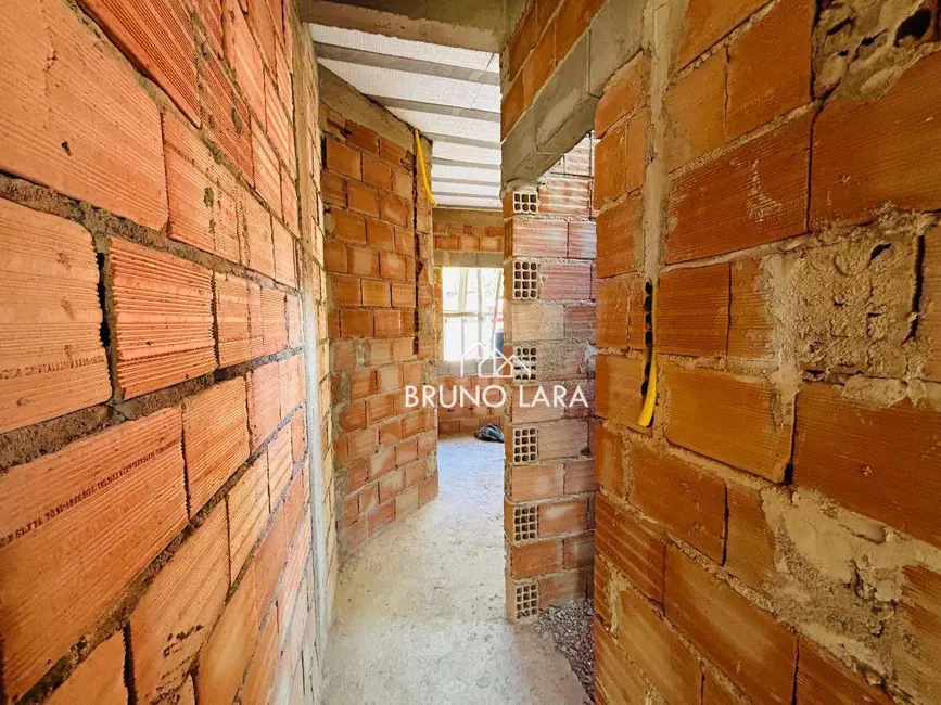 Foto 8 de Casa com 3 quartos à venda, 100m2 em Sao Joaquim De Bicas - MG