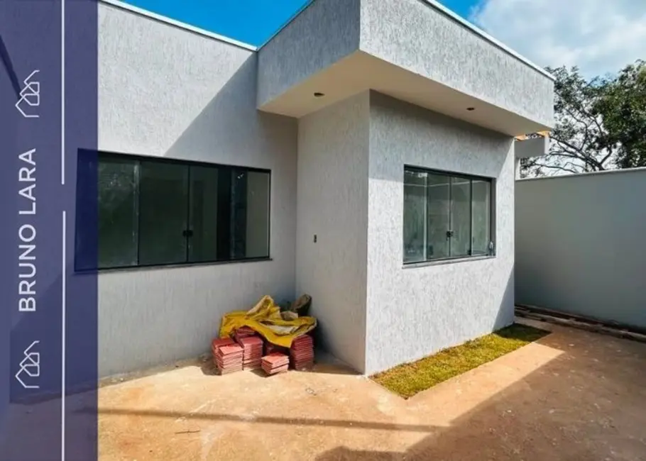 Foto 1 de Casa com 3 quartos à venda, 100m2 em Sao Joaquim De Bicas - MG