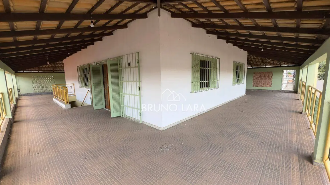 Casa com 3 quartos à venda, 360m2 em Igarape - MG - imagem 2 Foto 2 de Casa com 3 quartos à venda, 360m2 em Igarape - MG