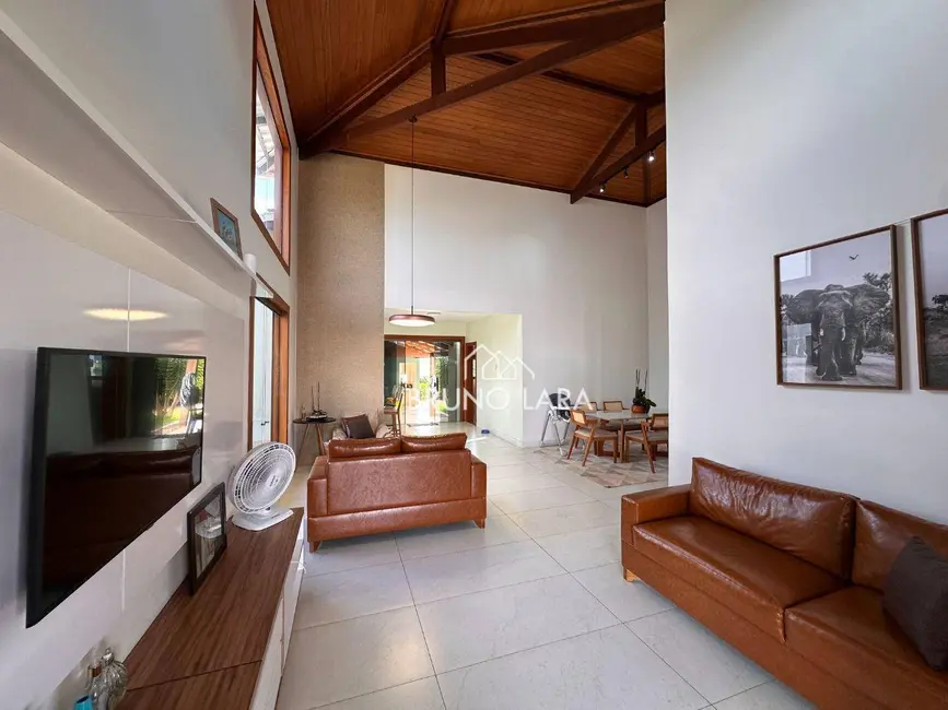 Foto 4 de Casa de Condomínio com 4 quartos à venda, 1000m2 em Igarape - MG