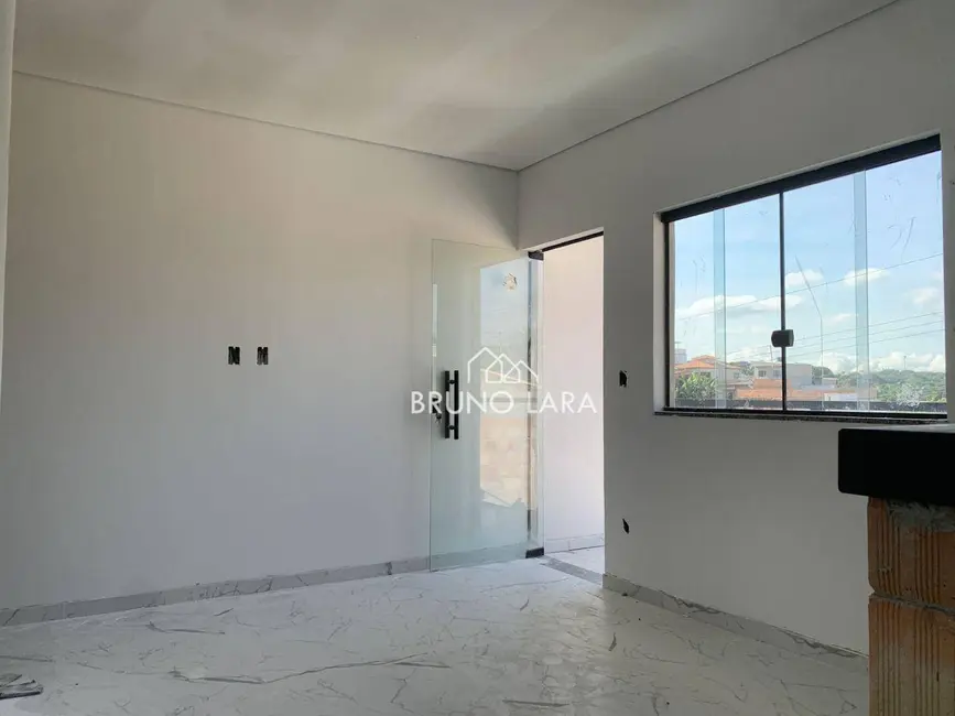 Casa com 3 quartos à venda, 180m2 em Residencial Lagoa, Betim - MG - imagem 7 Foto 7 de Casa com 3 quartos à venda, 180m2 em Residencial Lagoa, Betim - MG