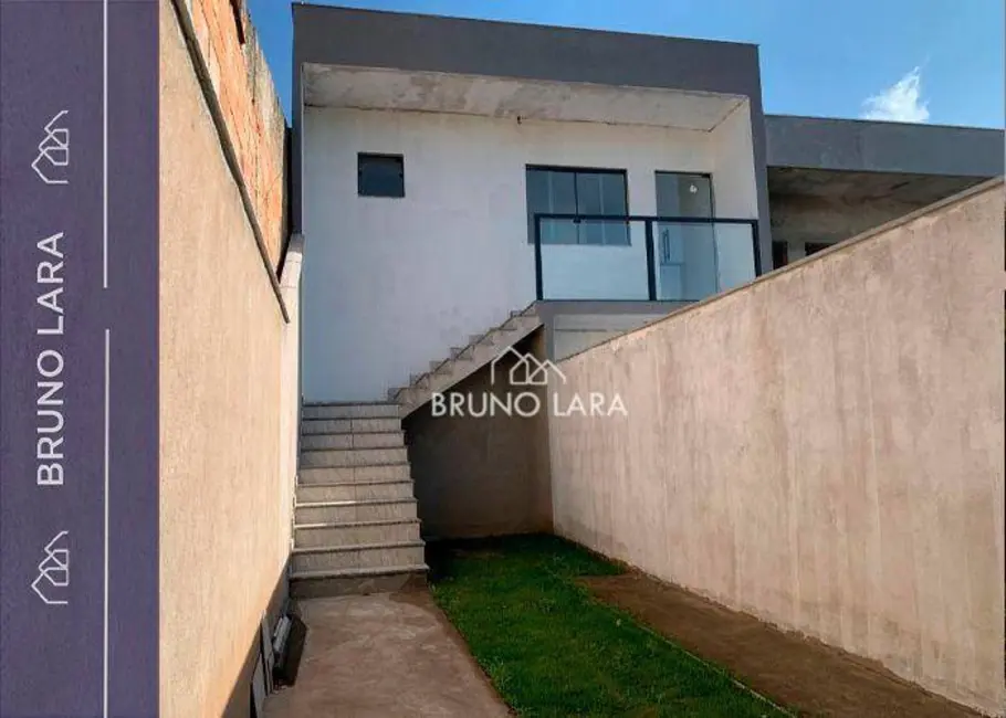 Foto 1 de Casa com 3 quartos à venda, 180m2 em Residencial Lagoa, Betim - MG