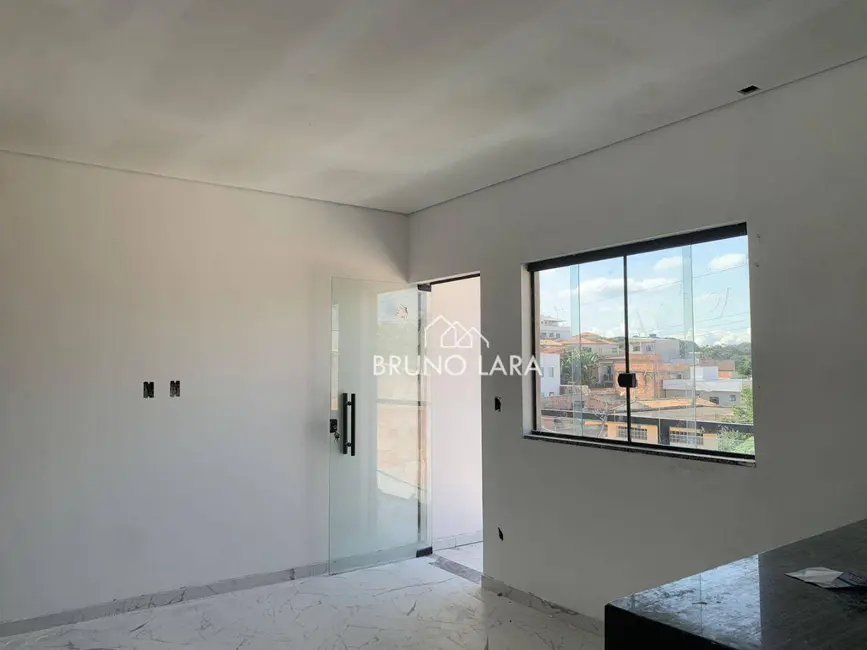 Casa com 3 quartos à venda, 180m2 em Residencial Lagoa, Betim - MG - imagem 5 Foto 5 de Casa com 3 quartos à venda, 180m2 em Residencial Lagoa, Betim - MG