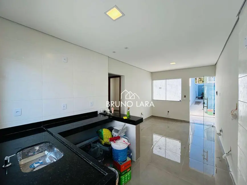 Casa com 2 quartos à venda, 123m2 em Vila Verde, Betim - MG - imagem 5 Foto 5 de Casa com 2 quartos à venda, 123m2 em Vila Verde, Betim - MG