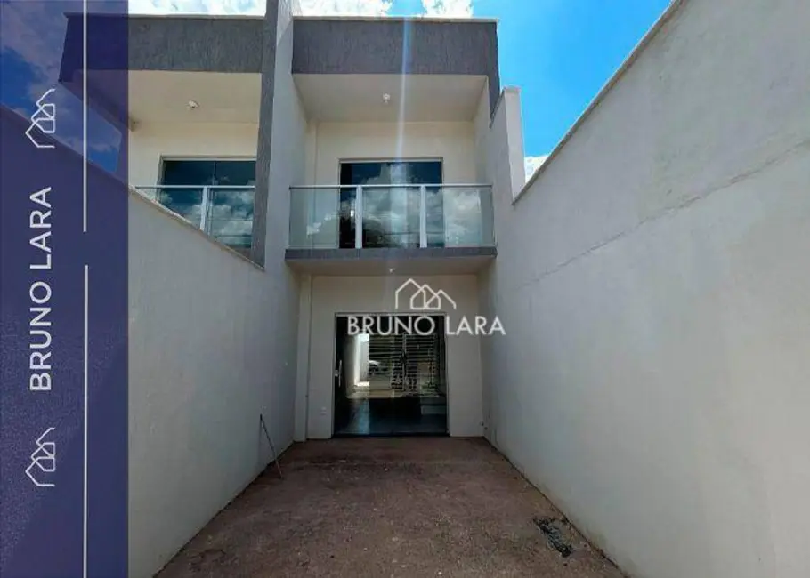 Foto 1 de Casa com 2 quartos à venda, 100m2 em Teixeirinha, Betim - MG