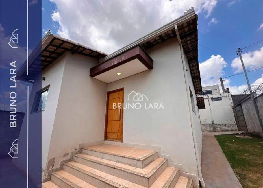 Foto 1 de Casa com 3 quartos à venda, 200m2 em Igarape - MG
