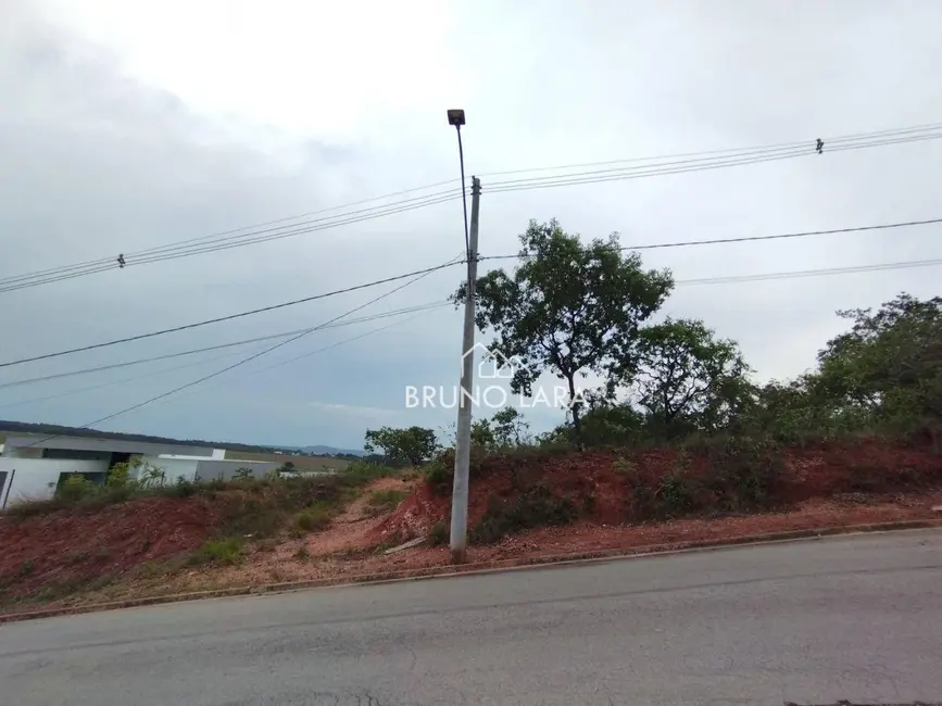 Foto 3 de Terreno / Lote à venda, 1106m2 em Igarape - MG