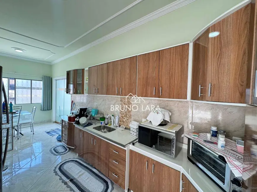 Foto 8 de Casa com 3 quartos à venda, 360m2 em Jardim Brasília, Betim - MG