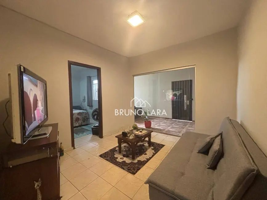 Foto 2 de Casa com 2 quartos à venda, 800m2 em Igarape - MG