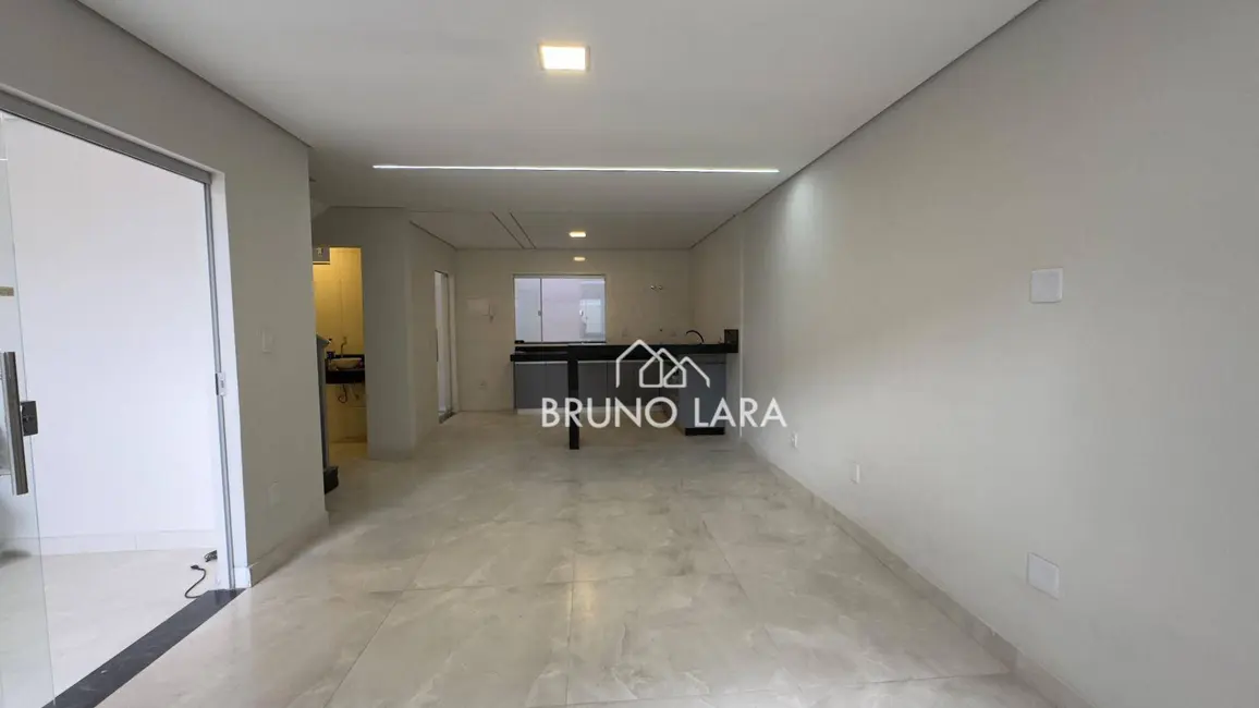 Foto 2 de Casa com 3 quartos à venda, 130m2 em Jardim Casa Branca, Betim - MG