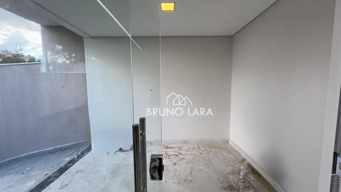 Foto 4 de Casa com 3 quartos à venda, 130m2 em Jardim Casa Branca, Betim - MG