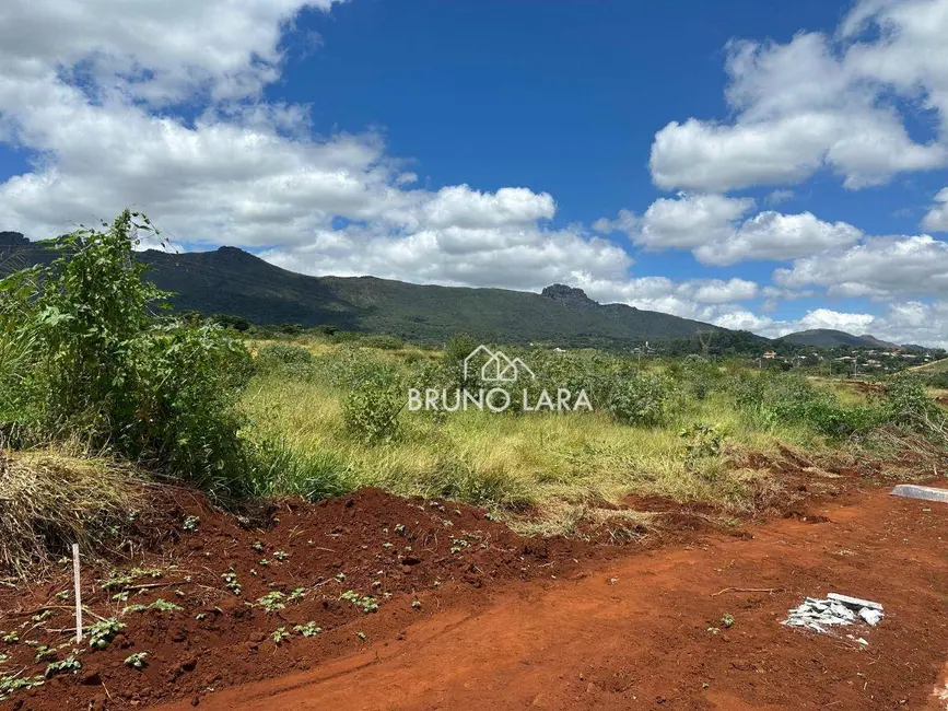 Foto 2 de Terreno / Lote à venda, 1000m2 em Igarape - MG