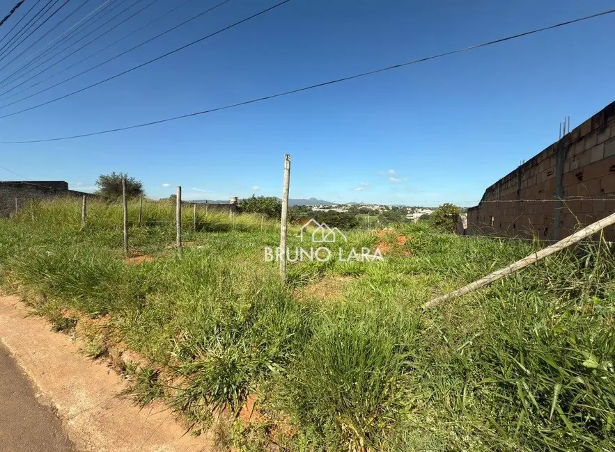 Foto 4 de Terreno / Lote à venda, 360m2 em Igarape - MG