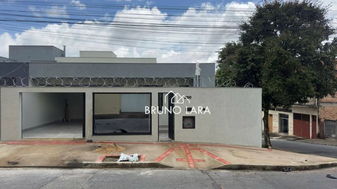 Foto 3 de Casa com 3 quartos à venda, 180m2 em Espírito Santo, Betim - MG