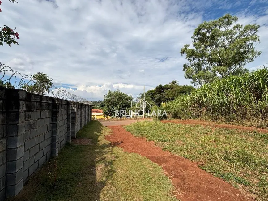 Foto 3 de Terreno / Lote à venda, 360m2 em Igarape - MG