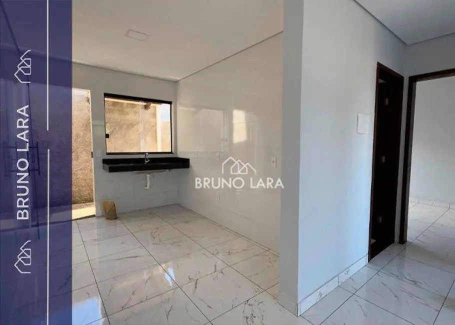Foto 1 de Casa com 2 quartos à venda, 120m2 em Sao Joaquim De Bicas - MG