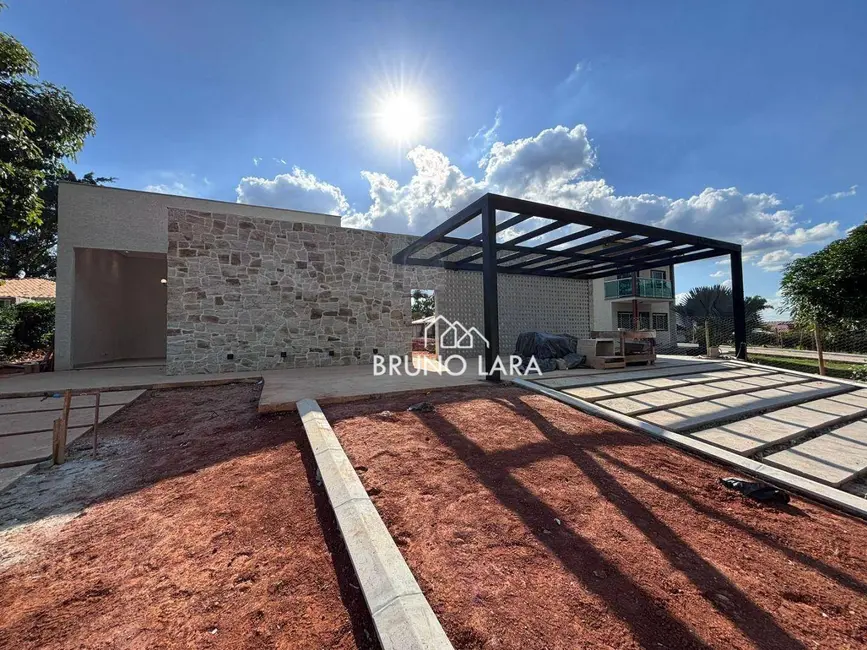Foto 2 de Casa de Condomínio com 3 quartos à venda, 1000m2 em Igarape - MG