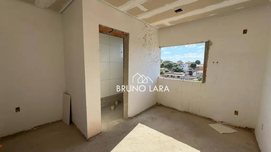 Foto 5 de Casa com 3 quartos à venda, 120m2 em Jardim Brasília, Betim - MG