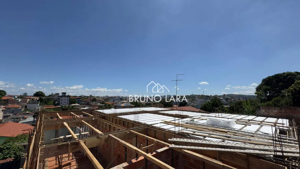 Foto 6 de Casa com 3 quartos à venda, 120m2 em Jardim Brasília, Betim - MG