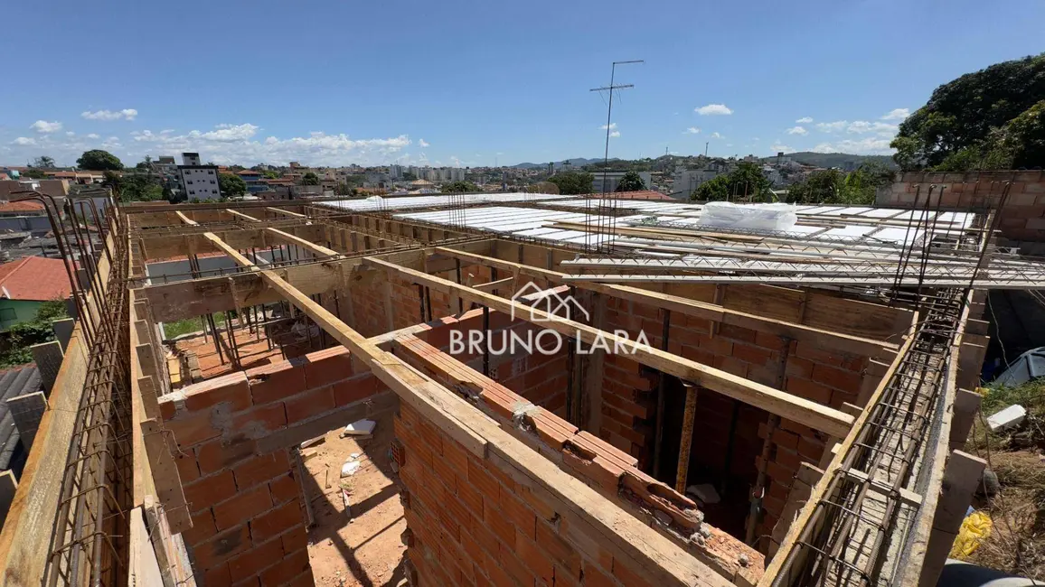 Foto 7 de Casa com 3 quartos à venda, 120m2 em Jardim Brasília, Betim - MG