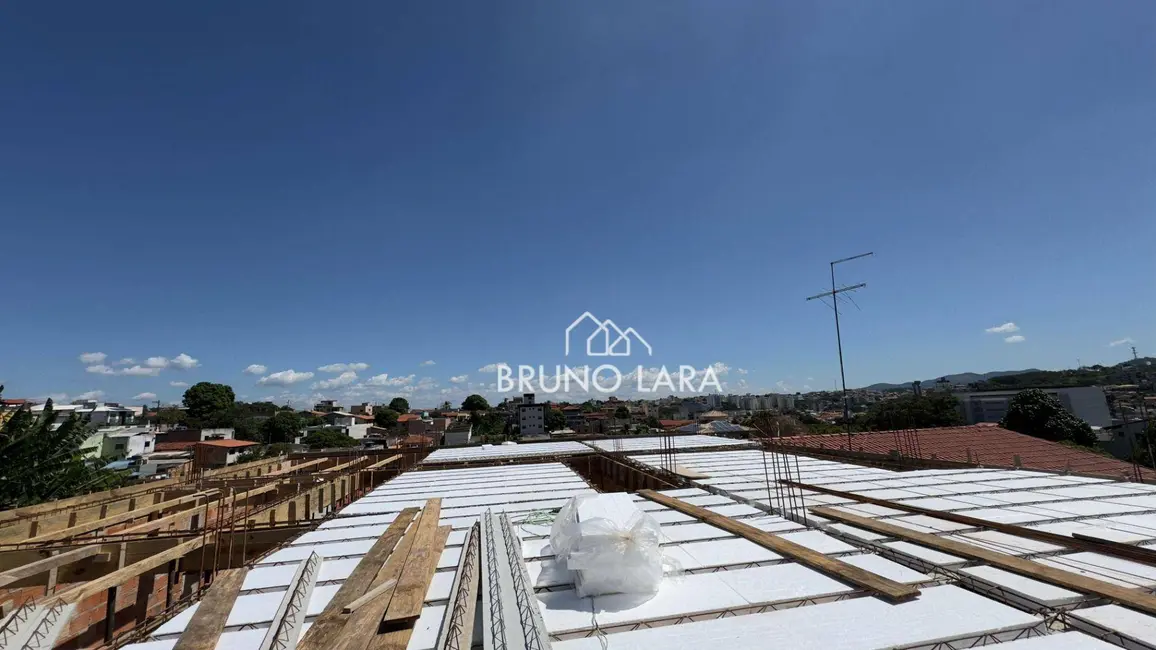 Foto 8 de Casa com 3 quartos à venda, 120m2 em Jardim Brasília, Betim - MG