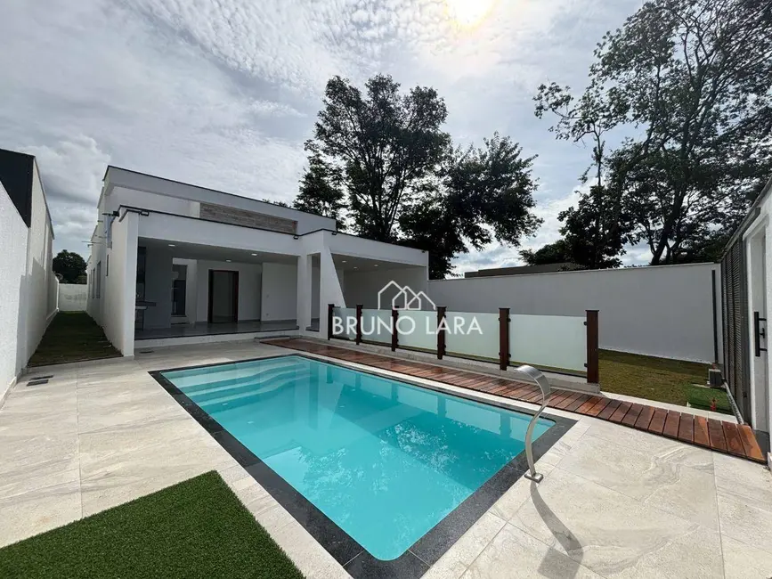 Foto 2 de Casa de Condomínio com 4 quartos à venda, 390m2 em Igarape - MG