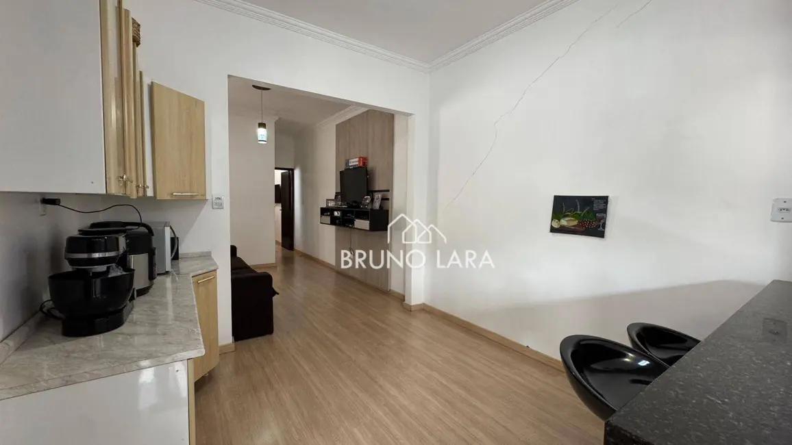 Casa com 2 quartos à venda, 224m2 em Igarape - MG - imagem 5 Foto 5 de Casa com 2 quartos à venda, 224m2 em Igarape - MG