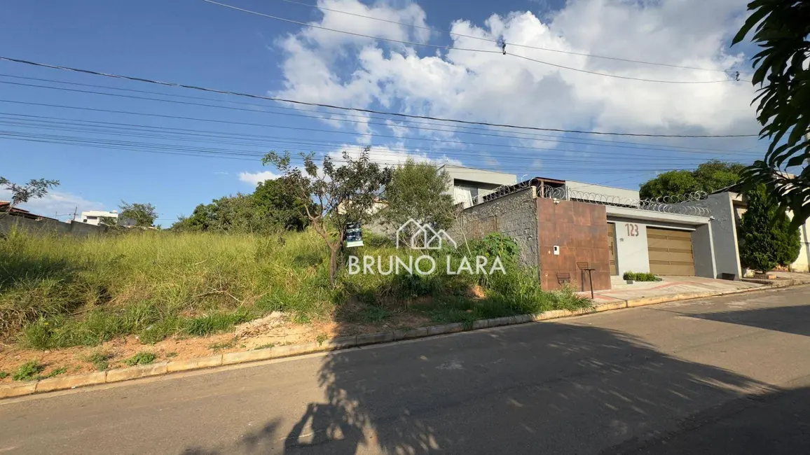 Foto 4 de Terreno / Lote à venda, 300m2 em Igarape - MG