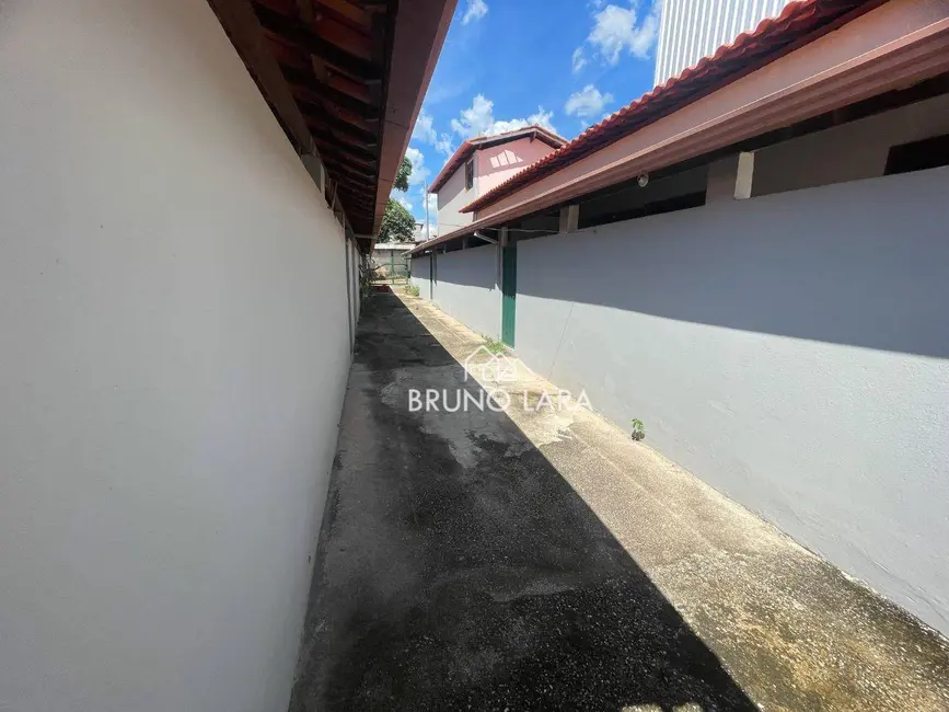 Casa com 6 quartos para alugar, 360m2 em Igarape - MG - imagem 4 Foto 4 de Casa com 6 quartos para alugar, 360m2 em Igarape - MG