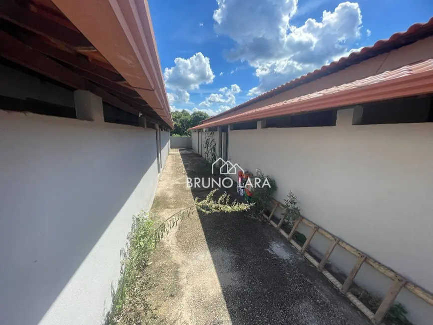 Casa com 6 quartos para alugar, 360m2 em Igarape - MG - imagem 3 Foto 3 de Casa com 6 quartos para alugar, 360m2 em Igarape - MG