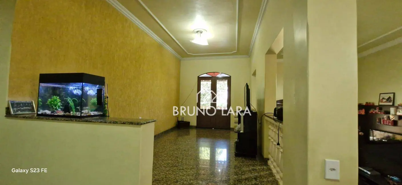 Foto 6 de Casa com 3 quartos à venda, 340m2 em Igarape - MG