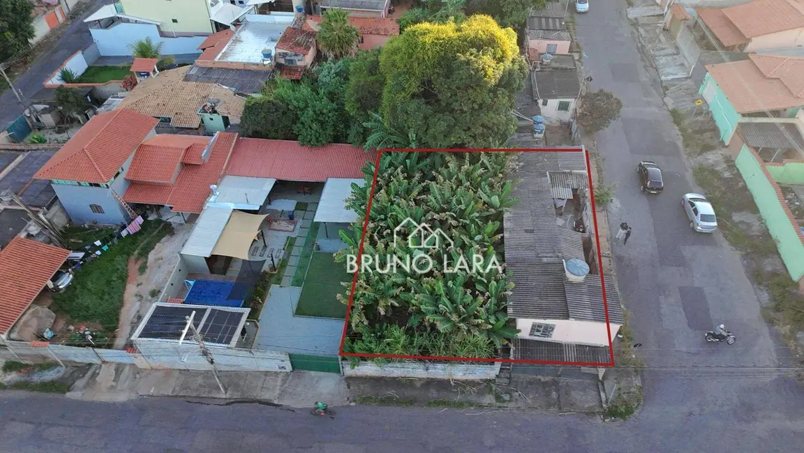 Foto 2 de Terreno / Lote à venda, 360m2 em Igarape - MG