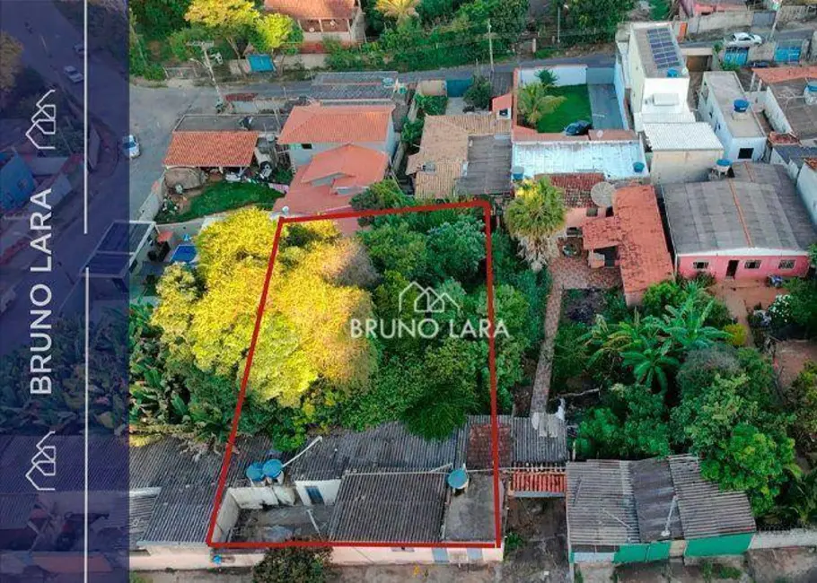 Foto 1 de Terreno / Lote à venda, 360m2 em Igarape - MG