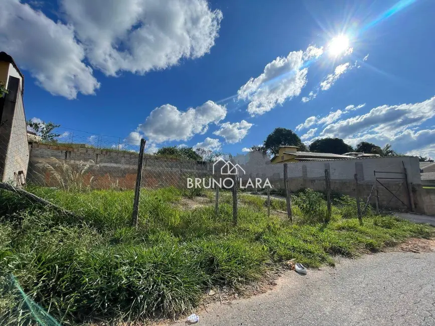 Foto 2 de Terreno / Lote à venda, 483m2 em Sao Joaquim De Bicas - MG