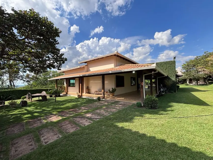 Foto 4 de Casa com 5 quartos à venda, 2000m2 em Igarape - MG