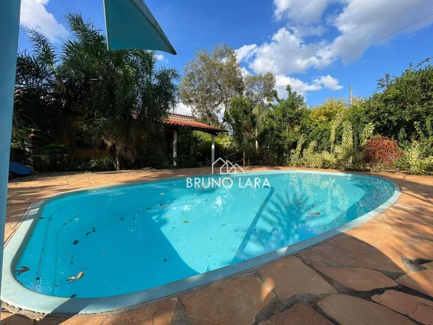 Sítio / Rancho com 3 quartos à venda, 2000m2 em Igarape - MG - imagem 4 Foto 4 de Sítio / Rancho com 3 quartos à venda, 2000m2 em Igarape - MG