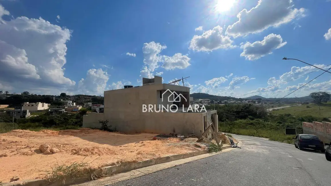 Terreno / Lote à venda, 372m2 em Guarujá Mansões, Betim - MG - imagem 9 Foto 9 de Terreno / Lote à venda, 372m2 em Guarujá Mansões, Betim - MG