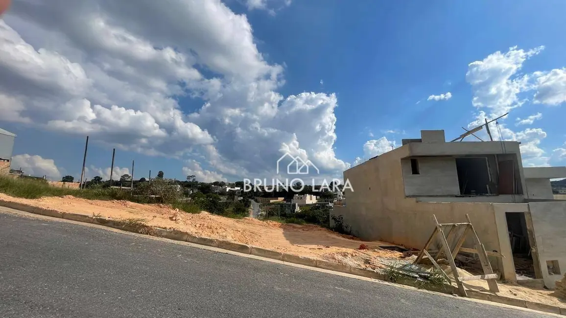 Terreno / Lote à venda, 372m2 em Guarujá Mansões, Betim - MG - imagem 8 Foto 8 de Terreno / Lote à venda, 372m2 em Guarujá Mansões, Betim - MG