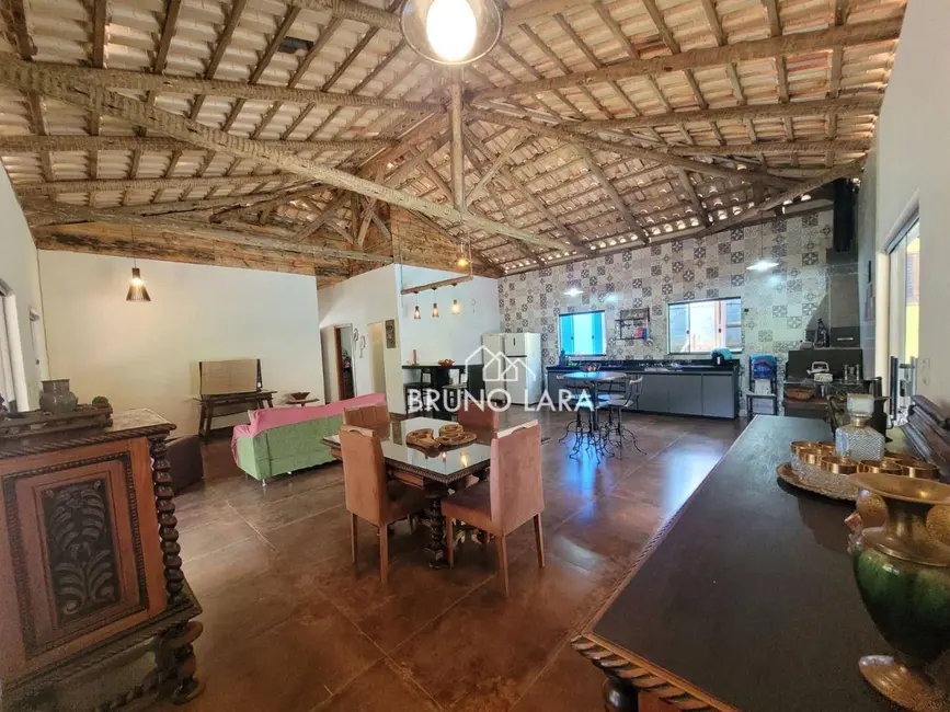 Foto 3 de Casa com 5 quartos para alugar, 2000m2 em Mateus Leme - MG