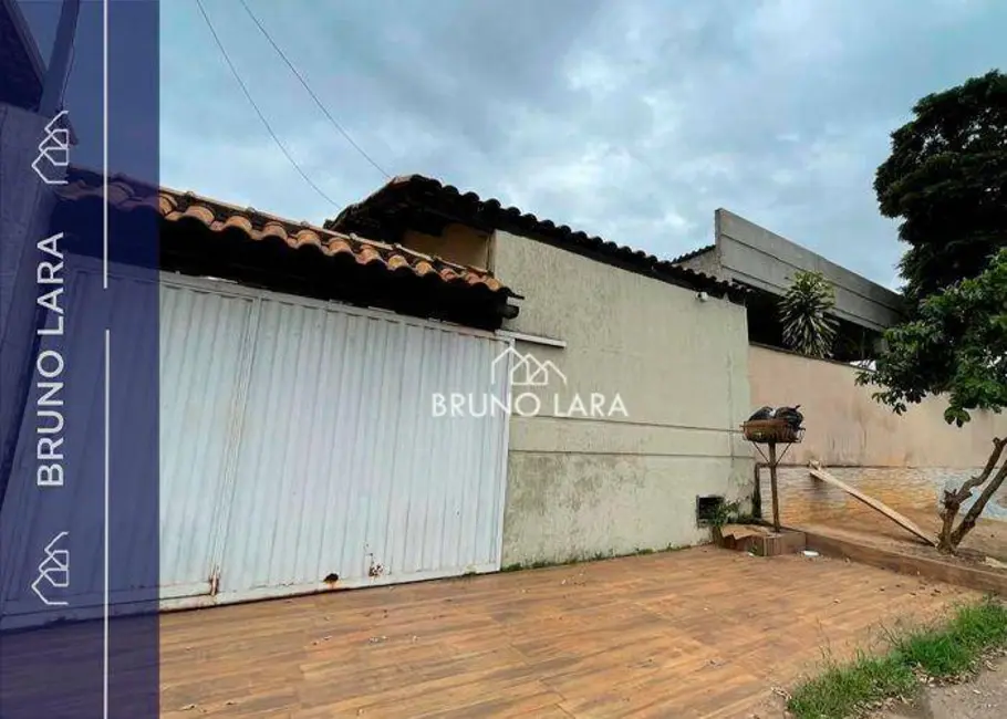 Foto 1 de Casa com 2 quartos à venda, 170m2 em Igarape - MG
