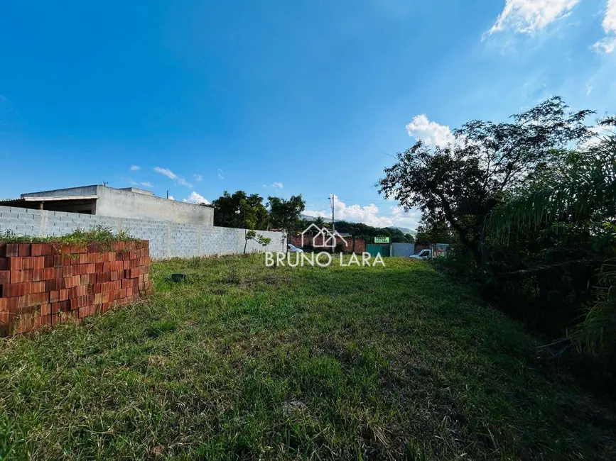 Foto 2 de Terreno / Lote à venda, 405m2 em Sao Joaquim De Bicas - MG
