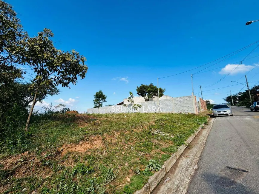 Foto 6 de Terreno / Lote à venda, 405m2 em Sao Joaquim De Bicas - MG
