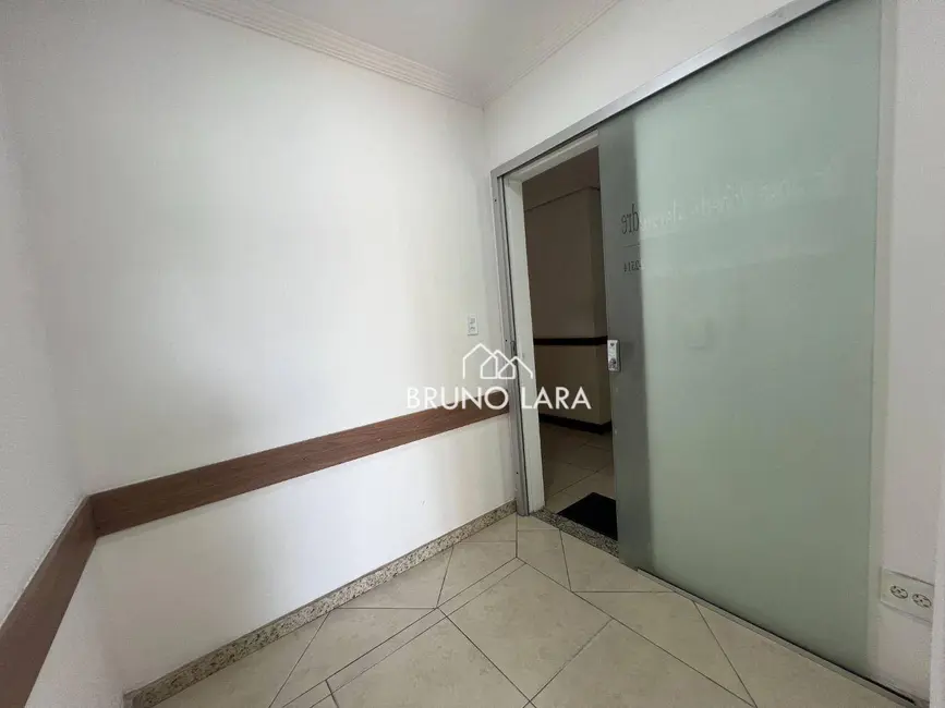 Foto 2 de Sala Comercial à venda, 32m2 em Centro, Betim - MG