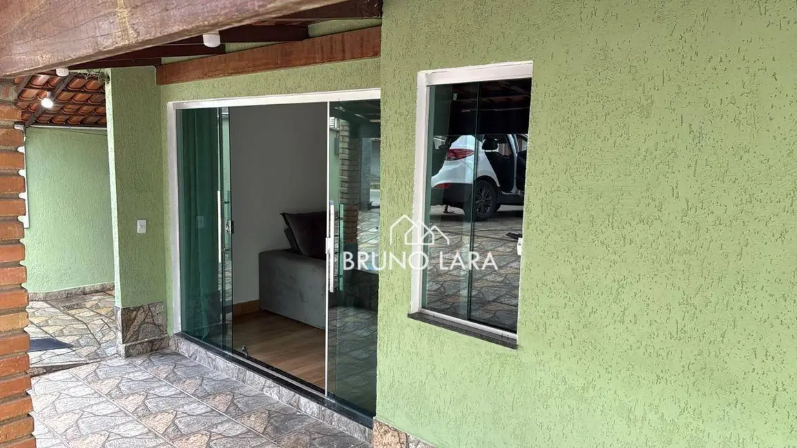 Foto 4 de Casa com 3 quartos à venda, 231m2 em Sarzedo - MG
