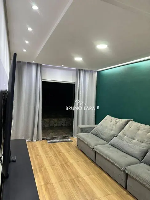 Foto 4 de Casa com 3 quartos à venda, 231m2 em Sarzedo - MG