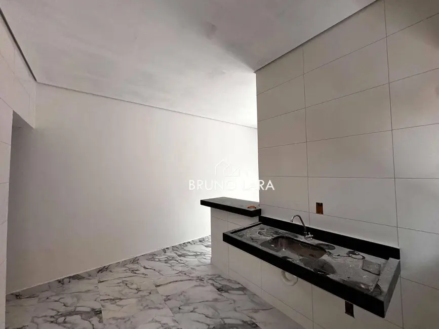 Foto 5 de Casa com 2 quartos à venda, 120m2 em Sao Joaquim De Bicas - MG