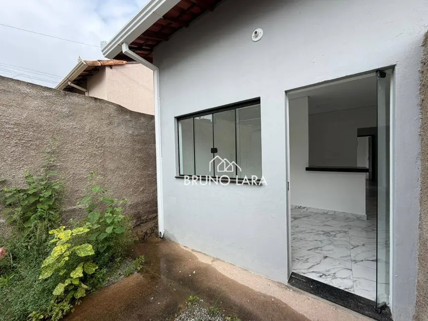 Foto 2 de Casa com 2 quartos à venda, 120m2 em Sao Joaquim De Bicas - MG