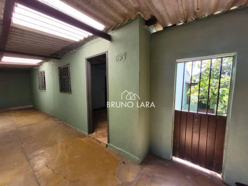 Foto 2 de Casa com 2 quartos para alugar, 360m2 em Igarape - MG